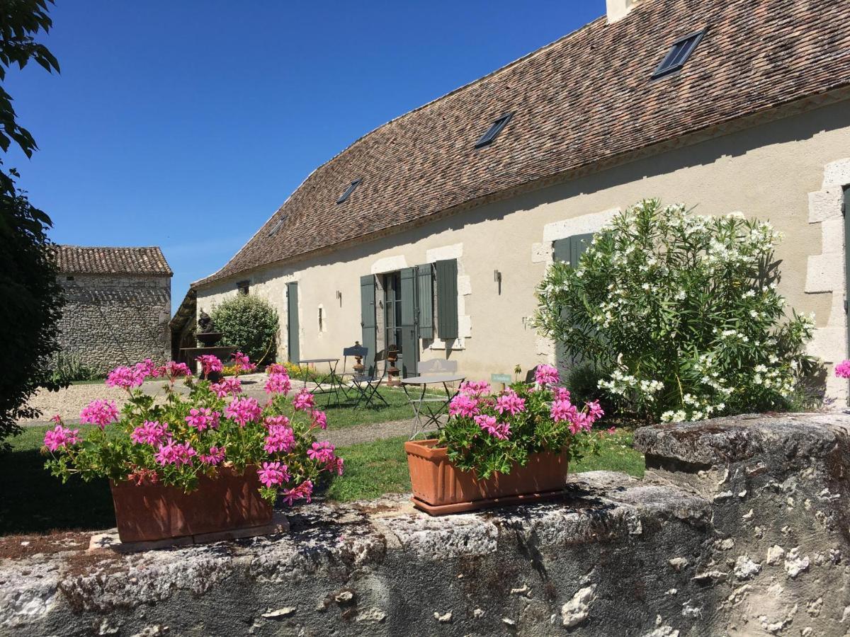 Bed and Breakfast La Ferme Buissonnière à Bardou Extérieur photo