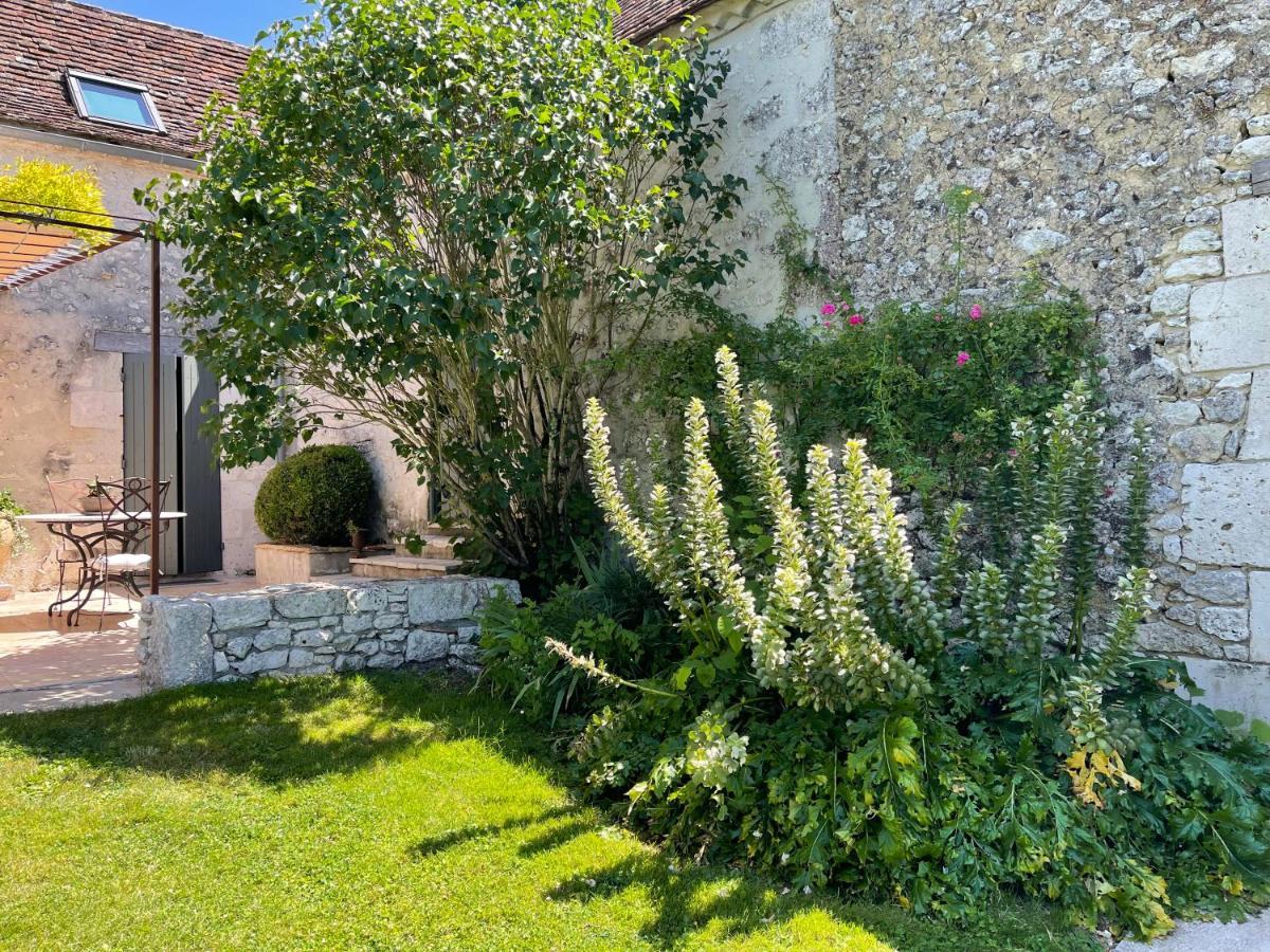 Bed and Breakfast La Ferme Buissonnière à Bardou Extérieur photo