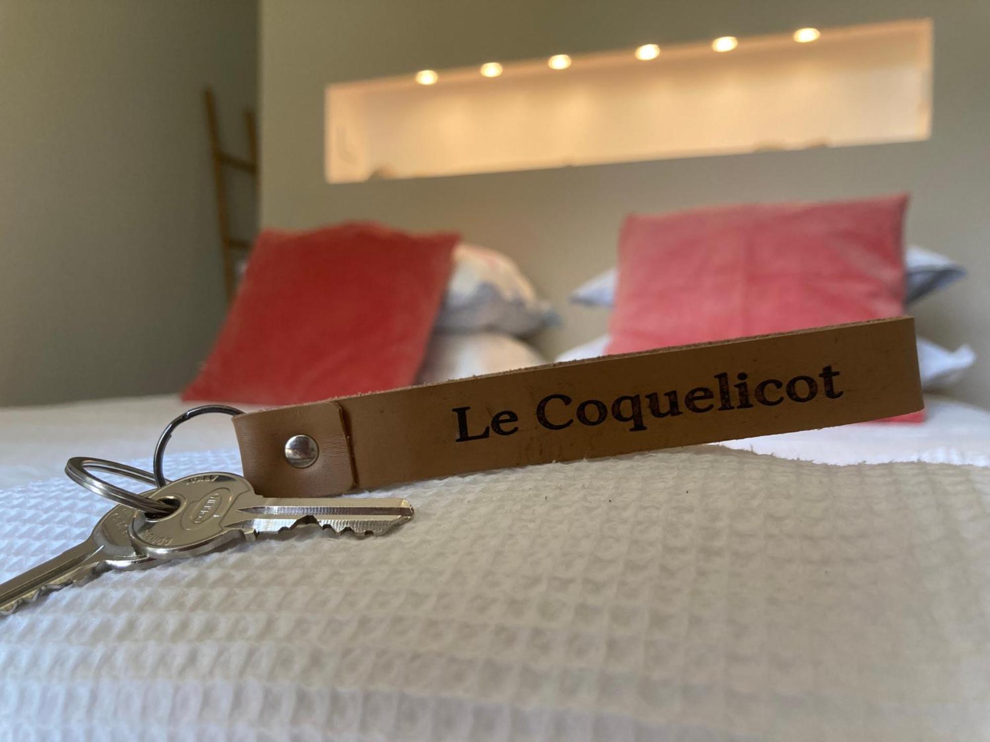 Bed and Breakfast La Ferme Buissonnière à Bardou Extérieur photo